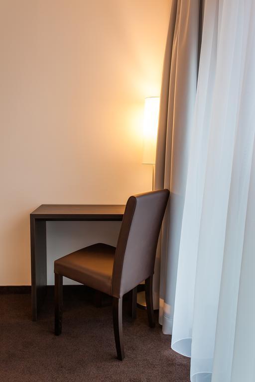 Tobbaccon Hotel Bensheim Quarto foto